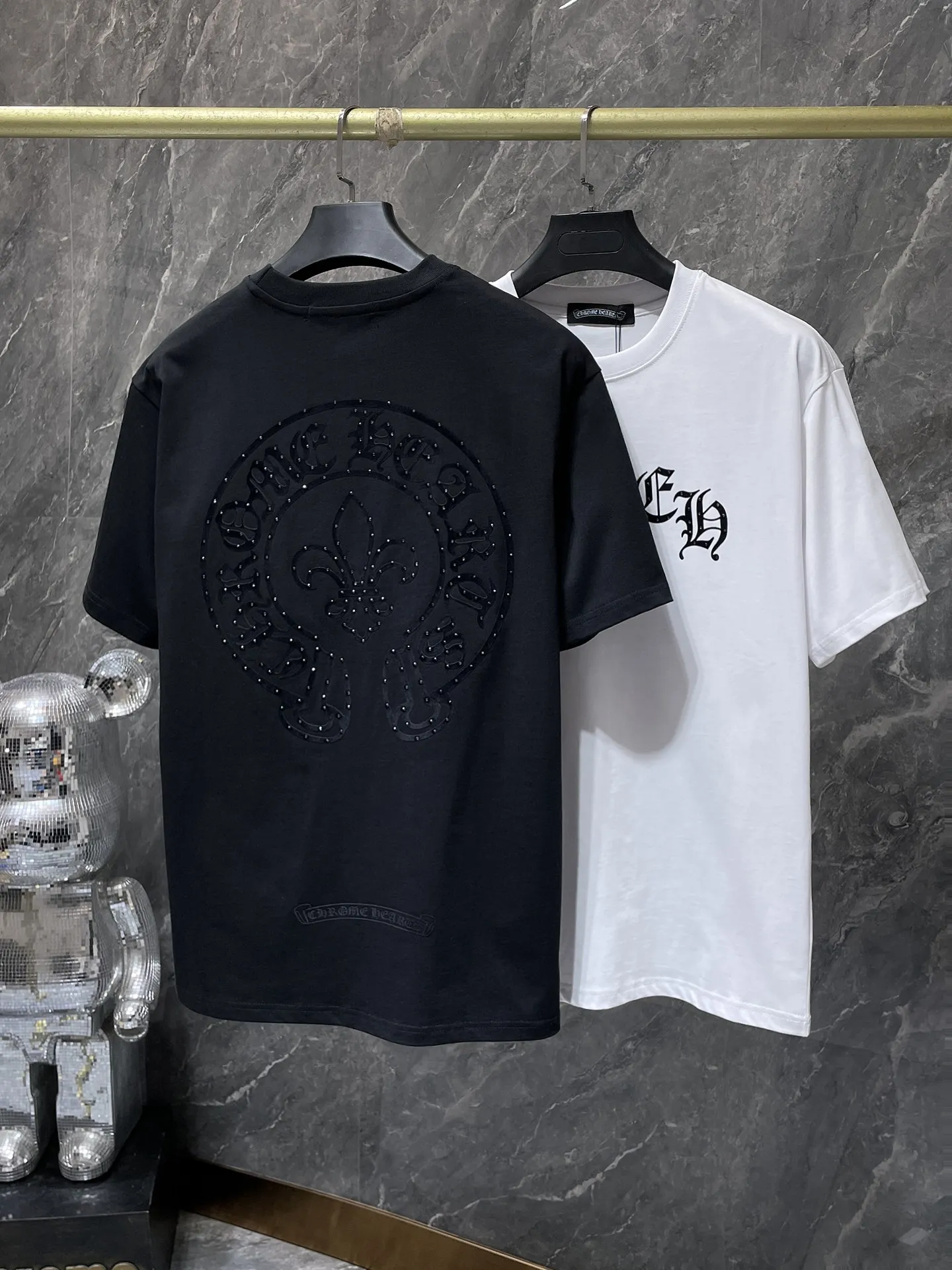 P160 New in summer Chrome Hearts 25ss High-weight environmentally friendly high-quality top fabric 280g Chrome flocking hot diamond cross horseshoe short sleeves counter synchronization 1:1 replica version Recommended colors: white, black